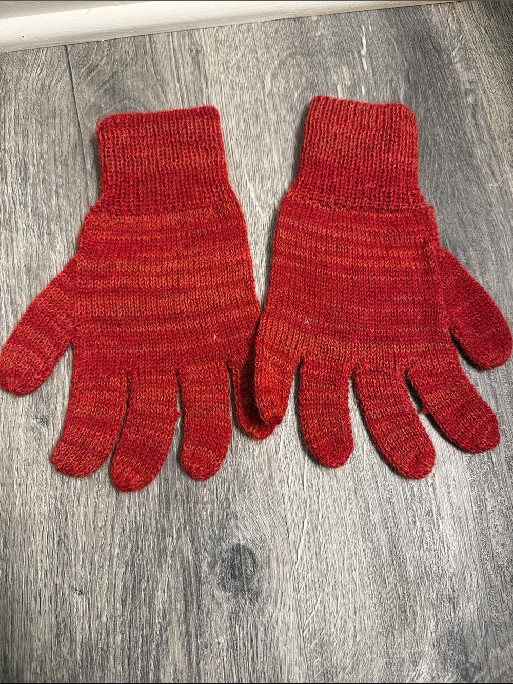 Red Knit Fingered Gloves